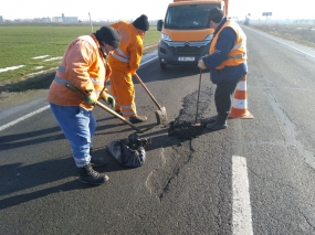 SDN SLOBOZIA -  Reparatii cu mixtura stocabila DN2A km 60-62