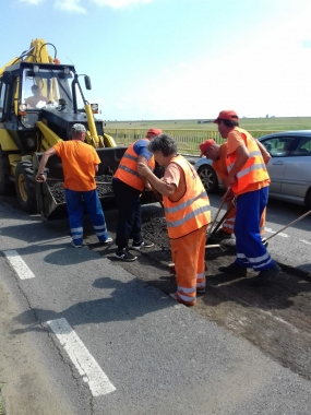 Reparatii asfaltice cu mixtura calda - D 21 km 71-72