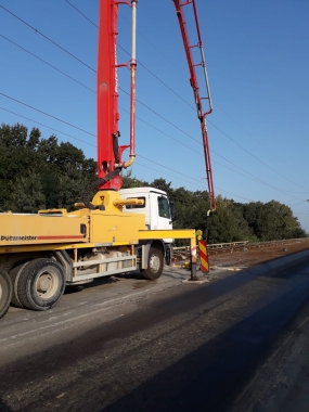 SDN Braila - Pasaj c.f. DN2B  km104+100  Braila lucrari de armare si betonare placa de suprabetonare si consola trotuar stg. DN