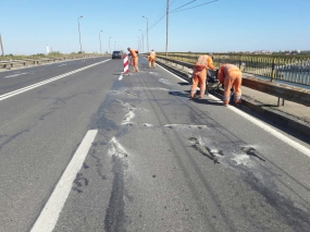 Colmatari suprafete asfaltice pod Mangalia DN39 km 45+330