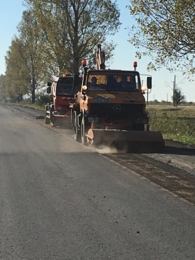 Etape de lucru asternere mixtura asfaltica DN21A km 5-6 dreapta