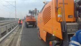 Lucrari de reparatii la suprafete asfaltice executate de SDN Fetesti - Pod Cernavoda