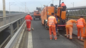 Lucrari de reparatii la suprafete asfaltice executate de SDN Fetesti - Pod Cernavoda