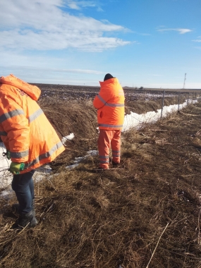 Sectia Autostrazi - Reparatie/ ridicat gard protectie A2 calea 2 km 191+700