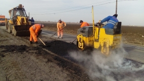 Reparatii asfaltice pe DN 23 km 81+400 dr, loc. Muchea, jud. Braila - SDN Braila