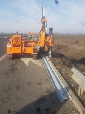 A2 CALEA 2 km 88 - Inlocuire parapete metalice degradate - Sectia Autostrazi